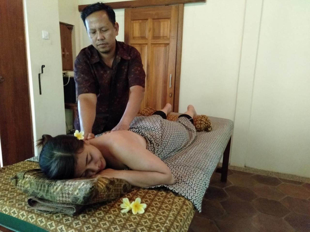 Puri Lumbung Cottages Restaurant & Spa Munduk Eksteriør bilde