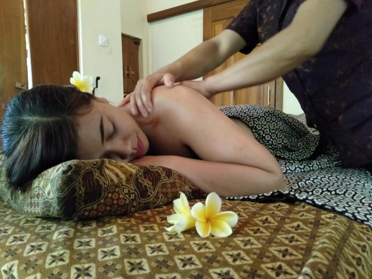 Puri Lumbung Cottages Restaurant & Spa Munduk Eksteriør bilde
